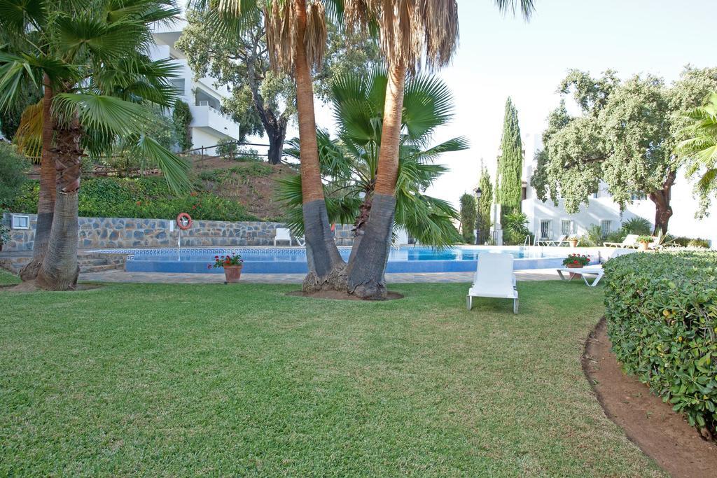 Apartment Jacarandas De Elviria Marbella Exteriör bild